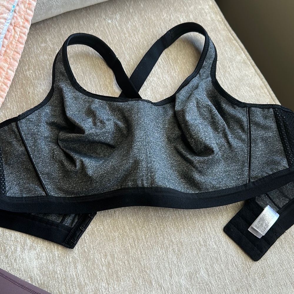 Sports Bra.